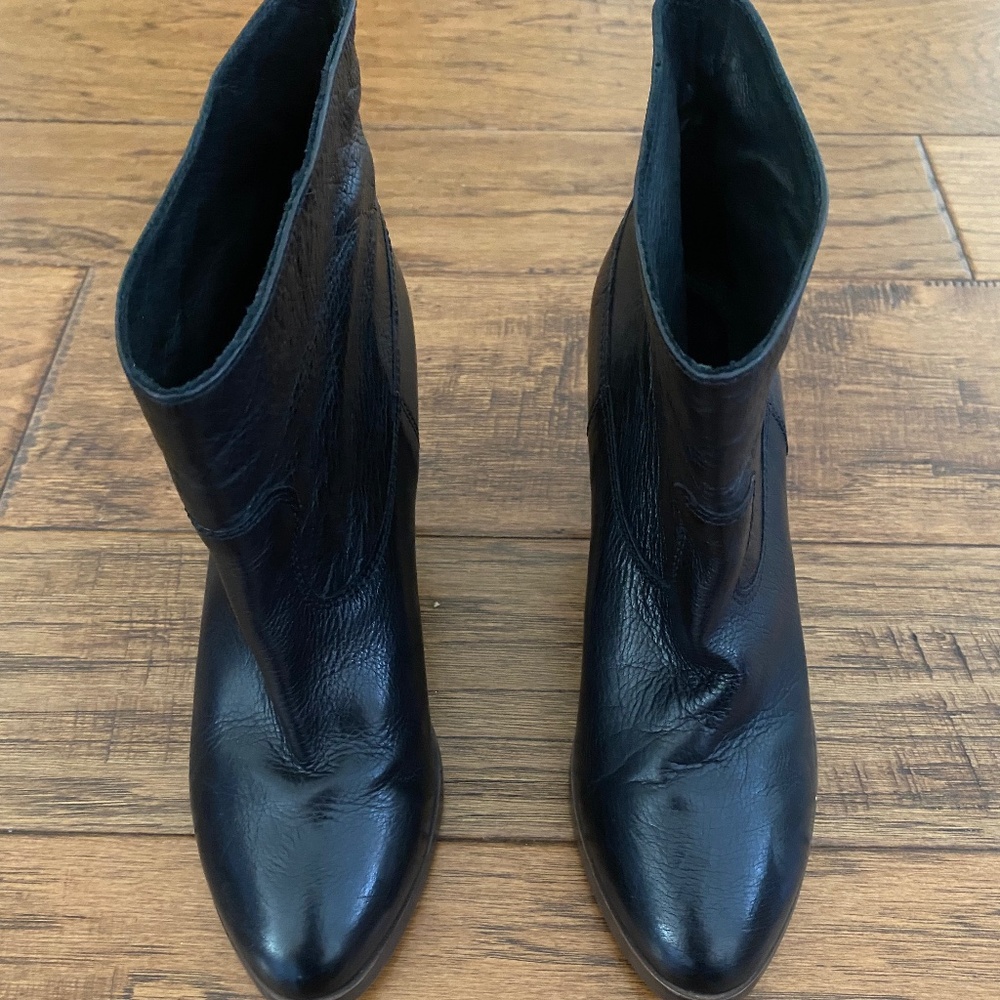 Bocage Womens Black Leather Ankle Boots, Size EU 38/US 7